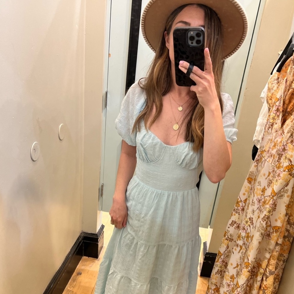 Meet your Posher, Hailey